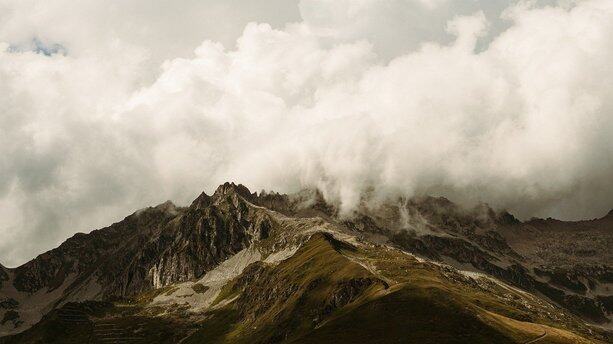 全栈 AI 首考、闪购并入：阿里的第 17 个双十一故事