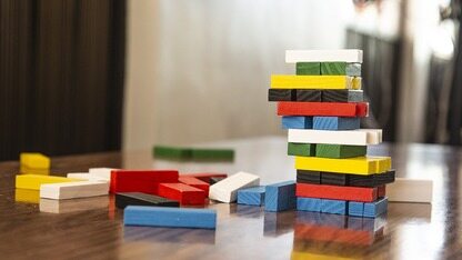 金融级 Al Coding 落地实践:从“氛围”编程到“严谨”开发|QCon北京