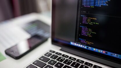 紧急补丁——React服务器函数中的严重漏洞CVE-2025-55182被主动利用