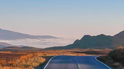 从检测到通用感知:构建空间智能的基础