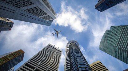 中国互联网，被逼下南洋？