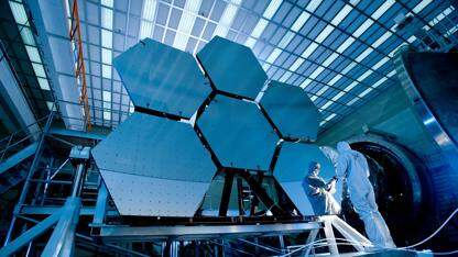 MySQL代码库分析报告显示,开发活动衰退且贡献者数量减少