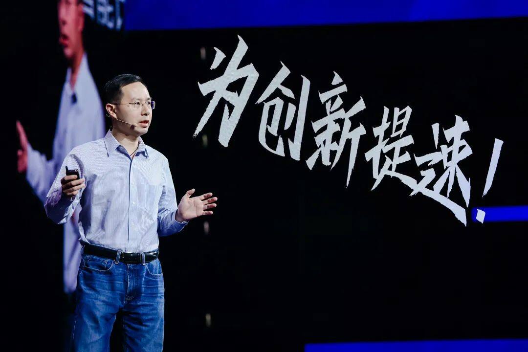 硅谷认证!Meta新模型暗含Qwen血统,周靖人带飞团队成阿里新晋合伙人