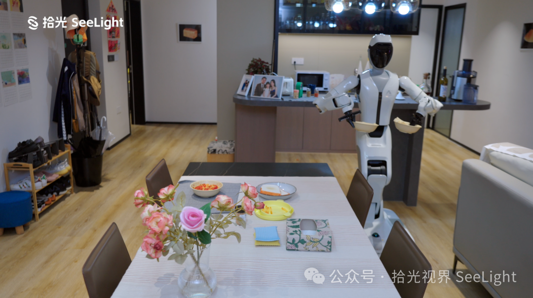 极佳视界再获10亿元B2轮融资，首款家用机器人拾光S1引发强烈反响