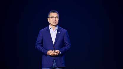腾讯集团副总裁李强：AI 加速全球化竞争从规模扩张转向效率比拼