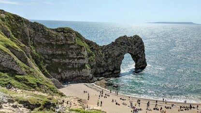 共筑智能时代安全防线！AI 创新与系统安全分论坛议程出炉 | 2025 龙蜥大会