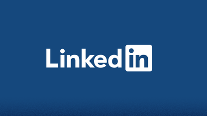 为了不干扰客户，LinkedIn发布API版本化框架