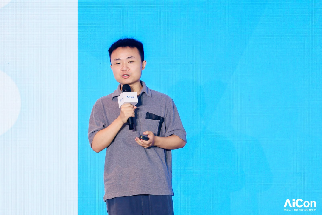 抛弃“级联”架构！快手OneRec用大模型重构推荐系统，服务成本降至1/10