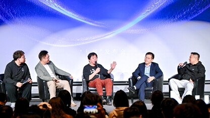 AI唱得比顶流歌手还精准!周亚辉盛赞百倍跃进,高晓松直言:AI 和我不是一个创作机制