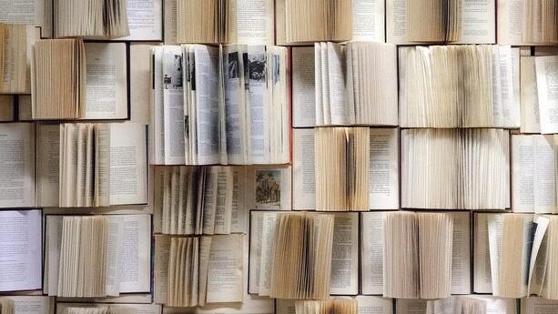 “人人都是程序员”的梦该醒了！AI编程“大逃杀”：Cursor或成创业公司唯一“幸存者”，“60分开发者”撑起最后防线