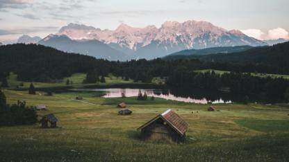 如何实现选择多张图片上传？