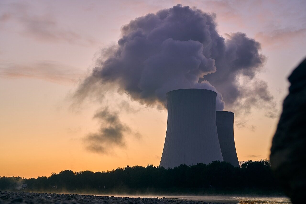 既要安全、又要创新，庞大且复杂的核电站数字化怎么破？