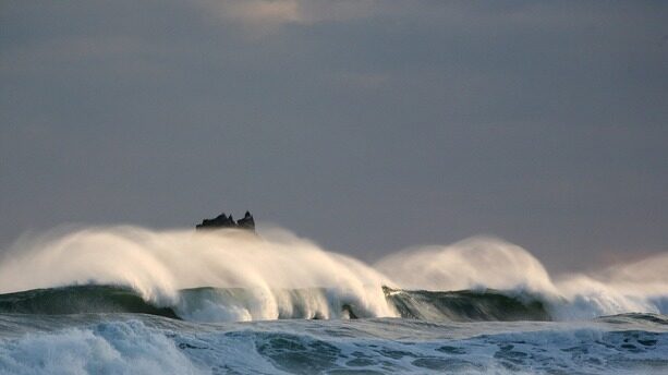从“套壳中国大模型”到加速自研！Cursor Composer大模型首次揭秘：极速代码Agent如何对标GPT-5.1 Codex，实现生成效率快4倍