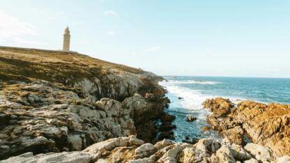 如何实现仅对应用中某几个页面设置横竖屏旋转自适应?