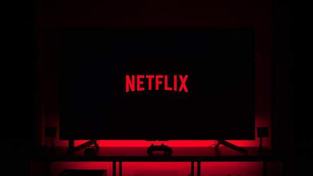 大佬手把手带你复刻 Netflix